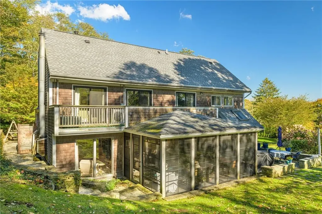 140 Connection Street Newport RI 02840