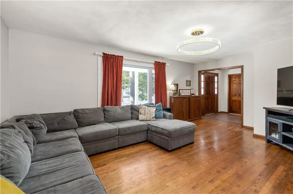 111 Wood Cove Drive Coventry RI 02816