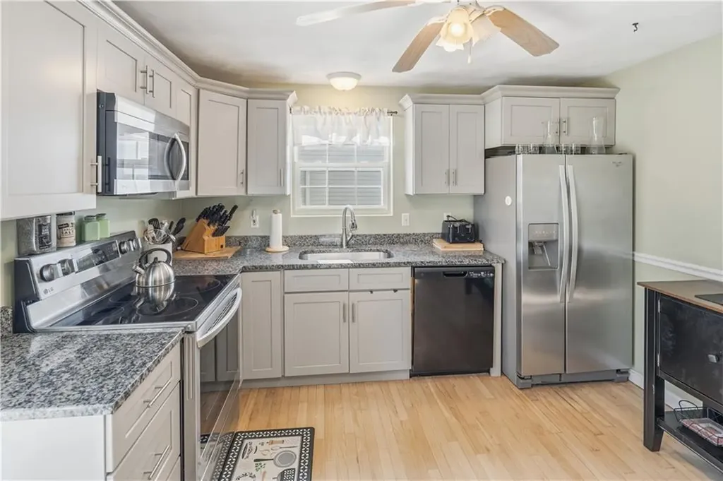 18 Aroostook Trail Narragansett RI 02882