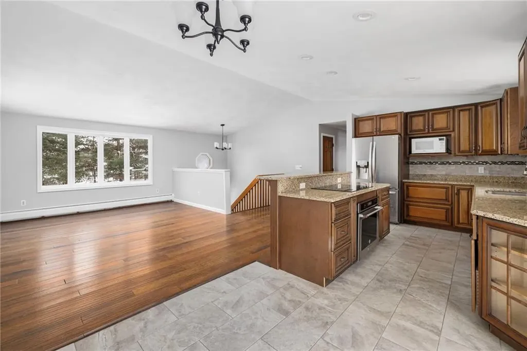 44 Burlingame Road West Warwick RI 02893