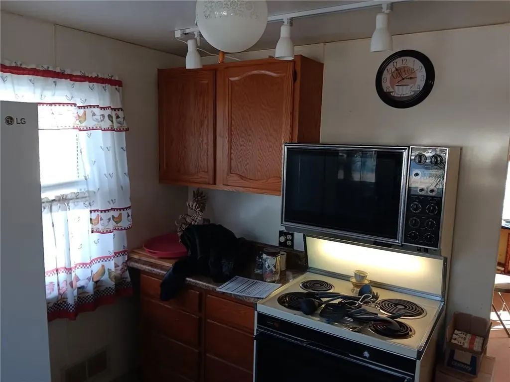 5 Barre Court Warwick RI 02886