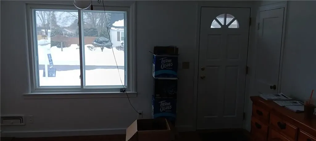 5 Barre Court Warwick RI 02886