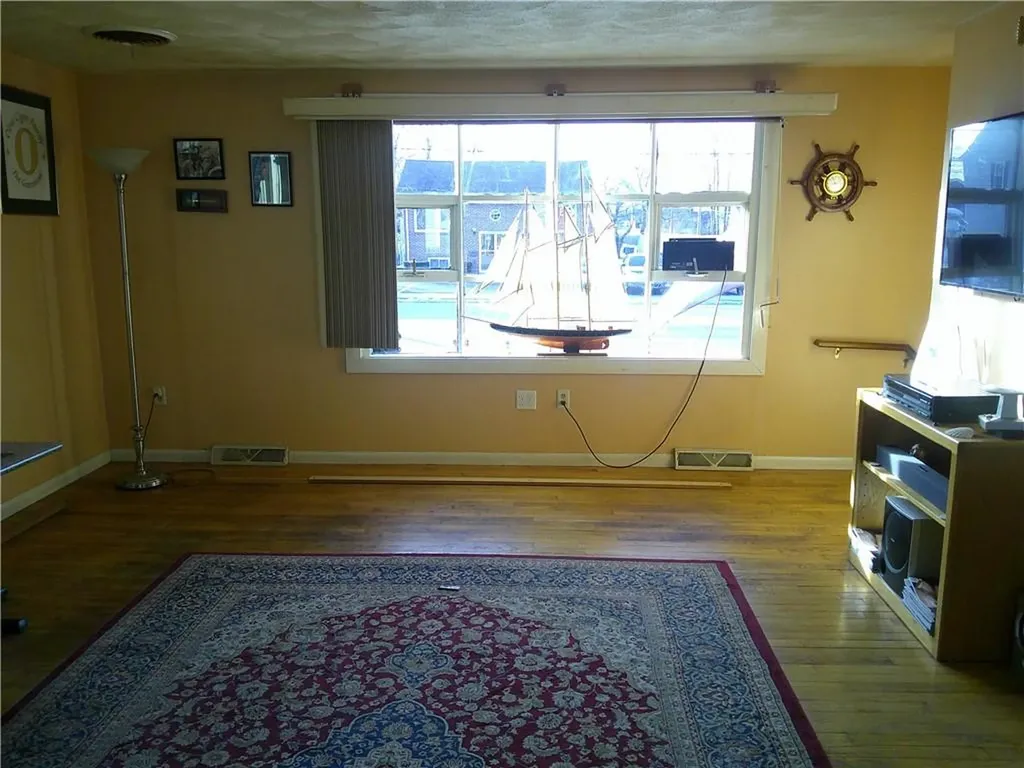 191 Airport Road Warwick RI 02889