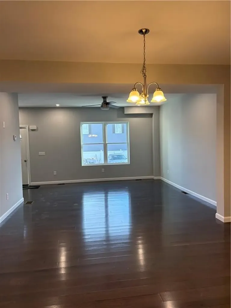 184 Avenue C Woonsocket RI 02895