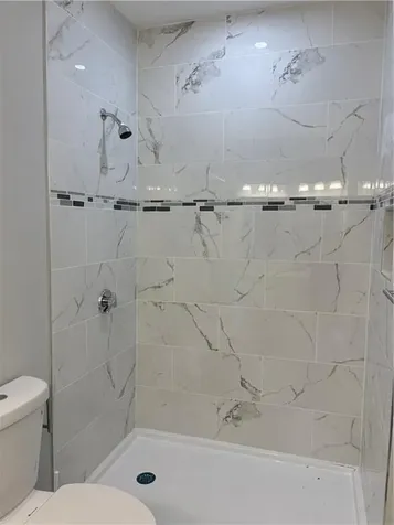 184 Avenue C Woonsocket RI 02895