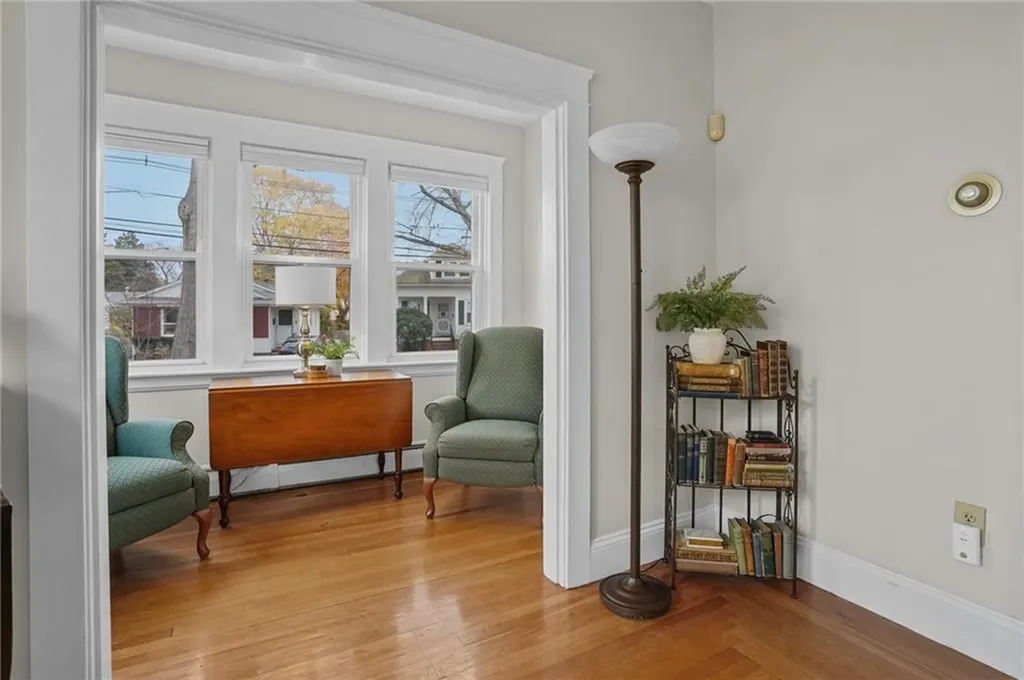 84 Enfield Avenue Providence RI 02908