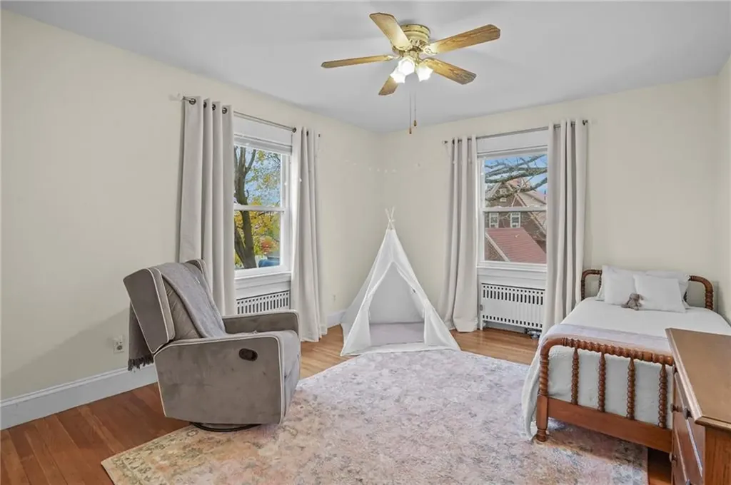 84 Enfield Avenue Providence RI 02908