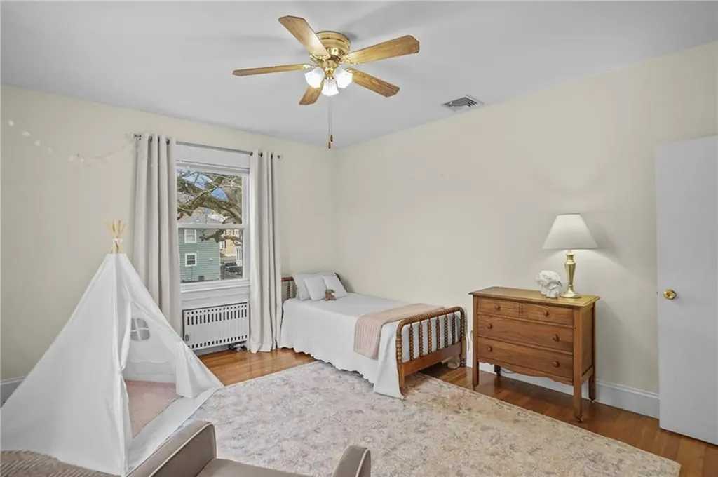 84 Enfield Avenue Providence RI 02908