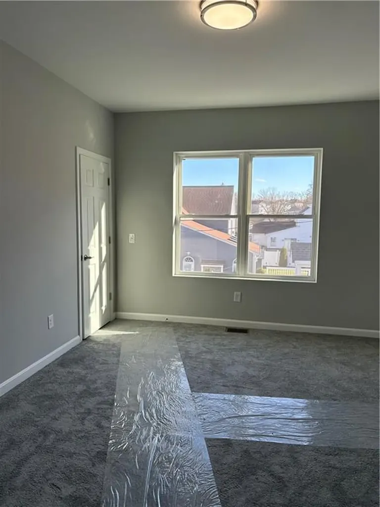 184 Avenue C Woonsocket RI 02895