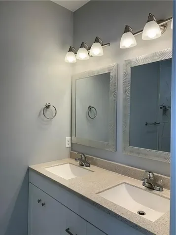 184 Avenue C Woonsocket RI 02895