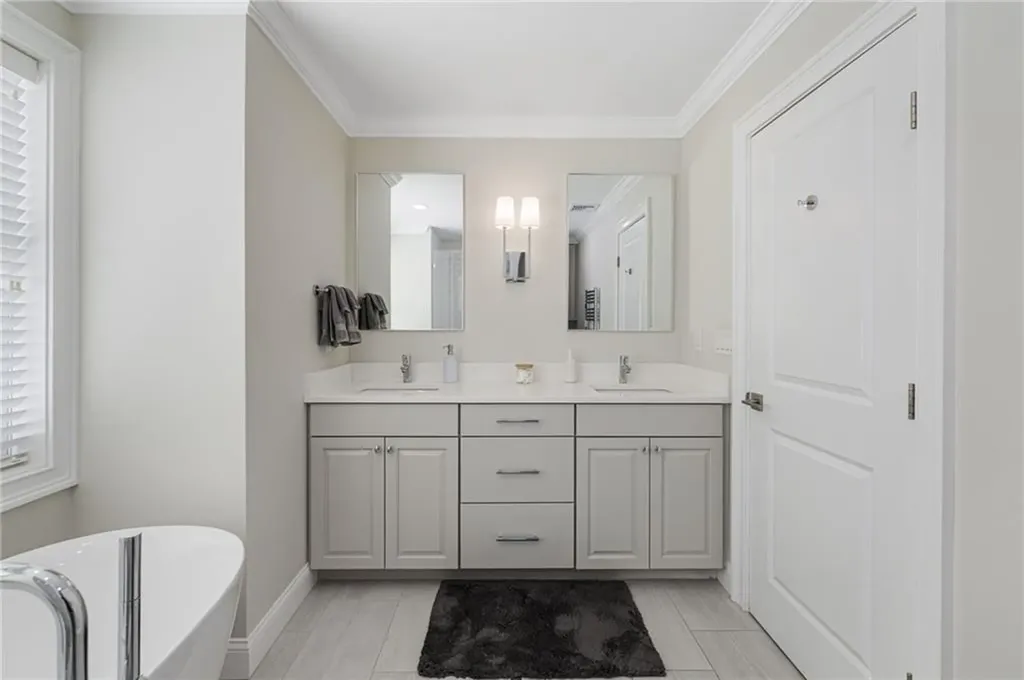 5 Lacey Court Smithfield RI 02917