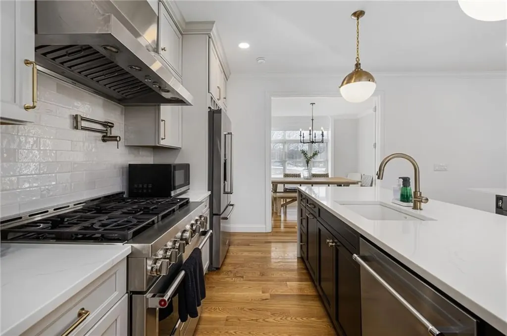 5 Lacey Court Smithfield RI 02917