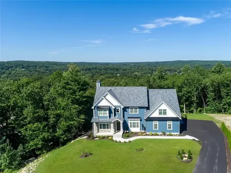 5 Lacey Court Smithfield RI 02917