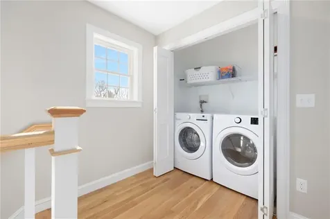 25 Franklin Road East Greenwich RI 02818