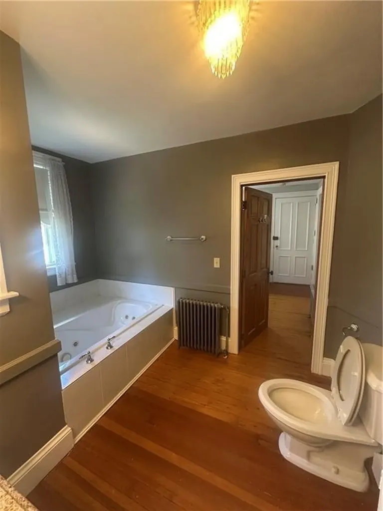 234 Norwood Avenue Cranston RI 02905