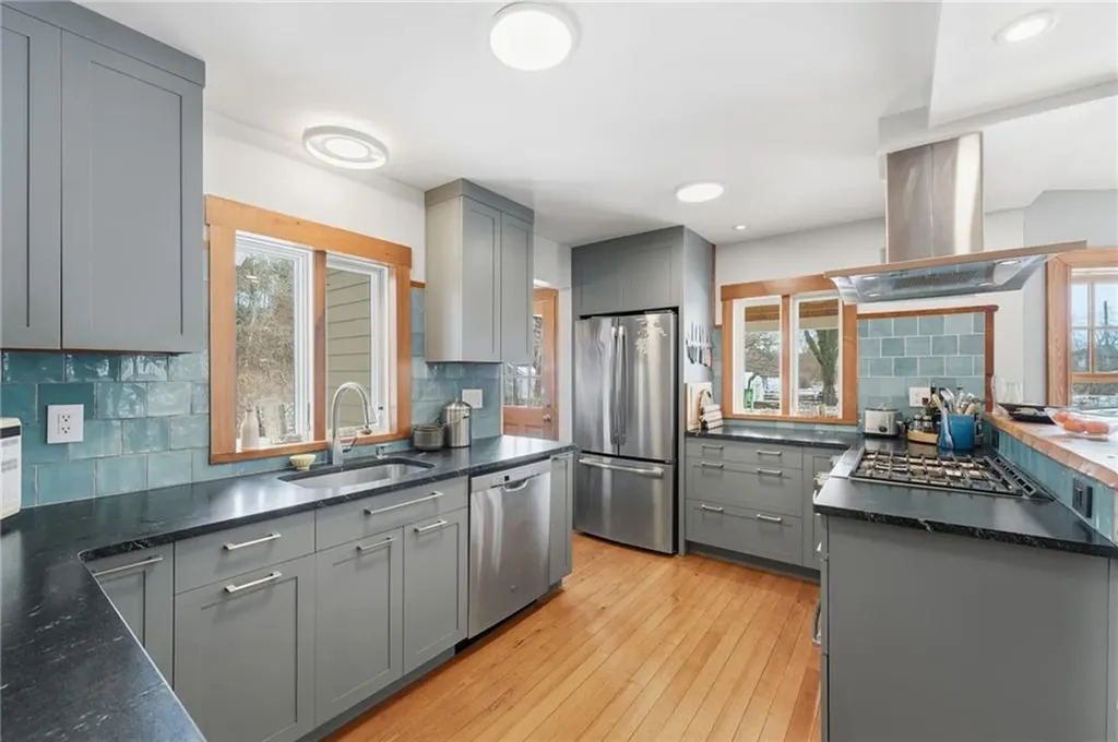 65 Columbia Heights Oval Circle Charlestown RI 02813