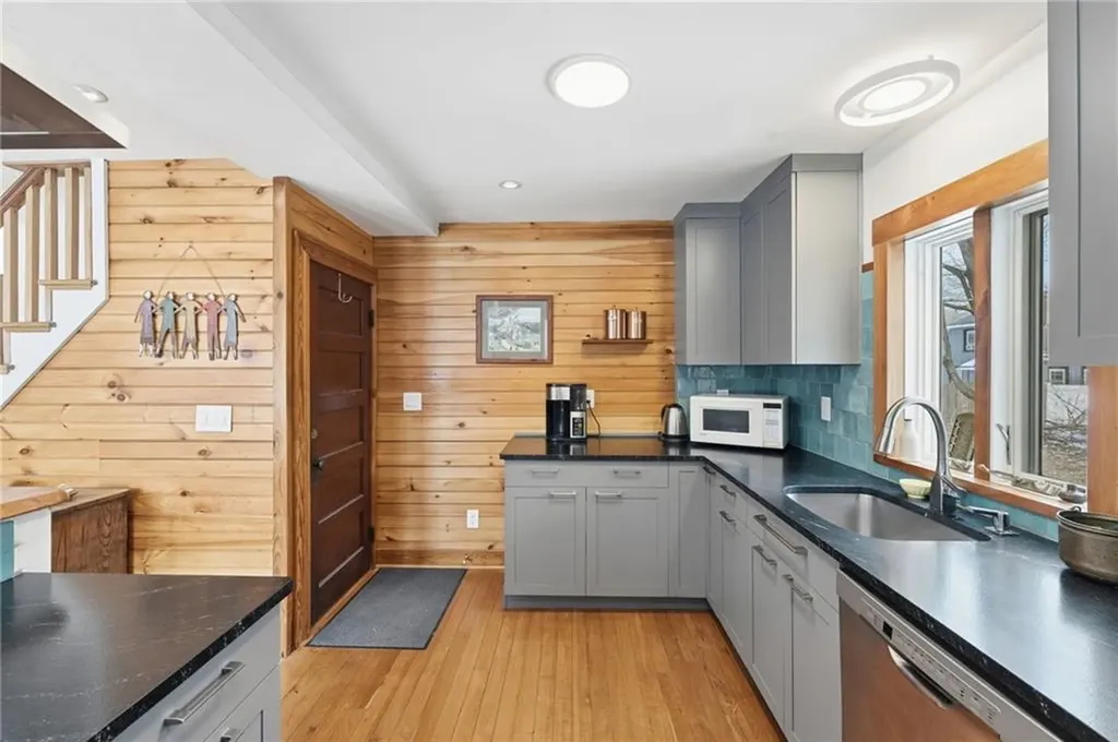 65 Columbia Heights Oval Circle Charlestown RI 02813