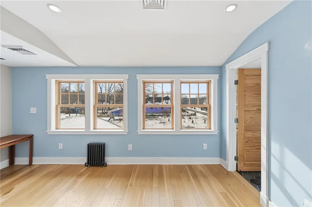 65 Columbia Heights Oval Circle Charlestown RI 02813