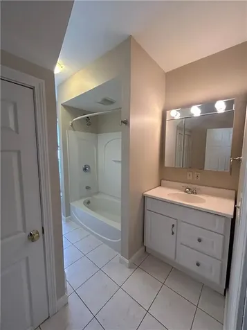 18 Hobson Avenue North Providence RI 02911