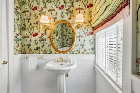 7 Eagle Drive Dartmouth MA 02748