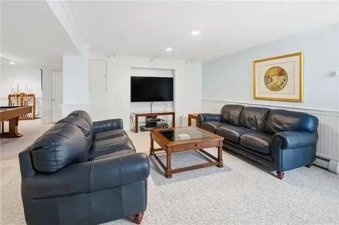 7 Eagle Drive Dartmouth MA 02748