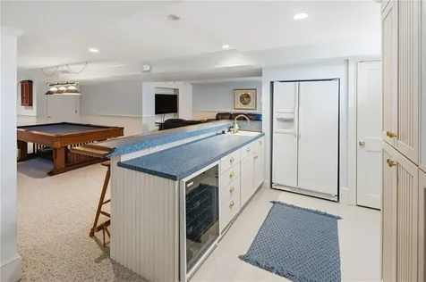 7 Eagle Drive Dartmouth MA 02748