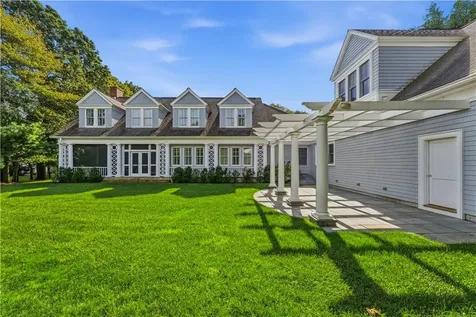 7 Eagle Drive Dartmouth MA 02748
