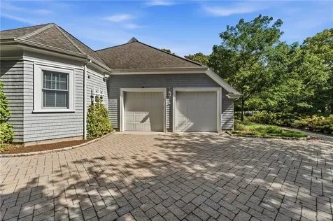 7 Eagle Drive Dartmouth MA 02748