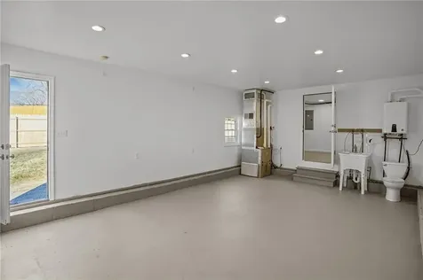 33 Holden Street Coventry RI 02816