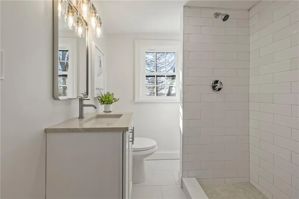 47 Bretton Woods Drive Cranston RI 02920