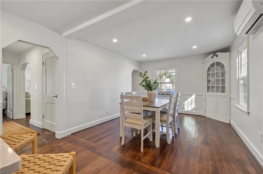 47 Bretton Woods Drive Cranston RI 02920