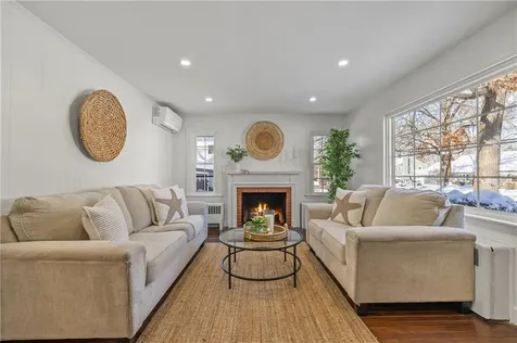 47 Bretton Woods Drive Cranston RI 02920