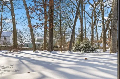 47 Bretton Woods Drive Cranston RI 02920