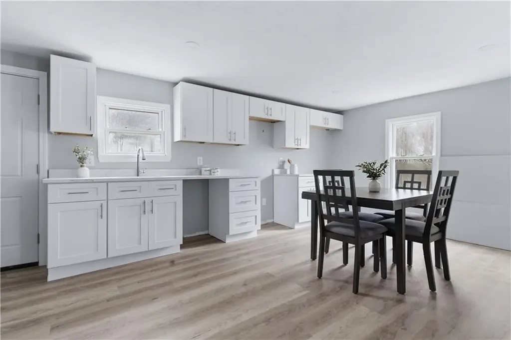 61 Everson Drive Glocester RI 02814