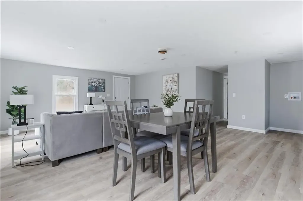 61 Everson Drive Glocester RI 02814