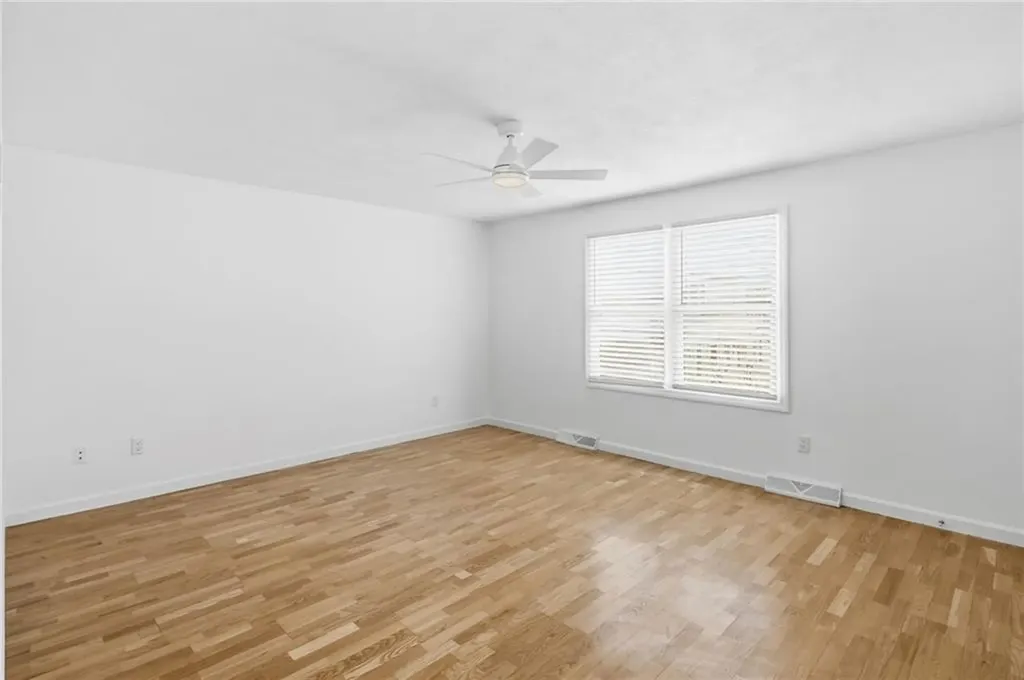 23 Benefit Street Warwick RI 02886