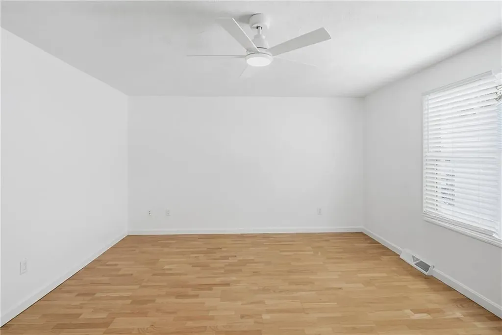 23 Benefit Street Warwick RI 02886