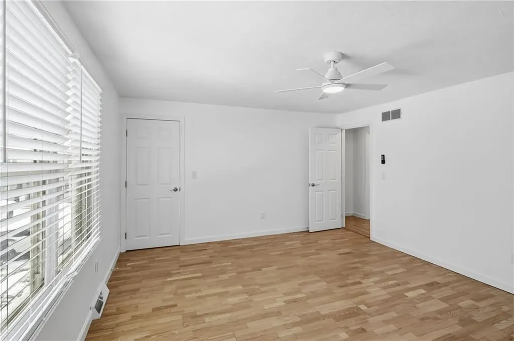 23 Benefit Street Warwick RI 02886