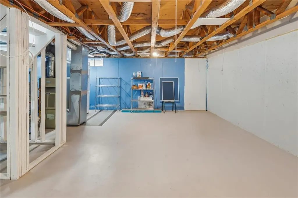 23 Benefit Street Warwick RI 02886