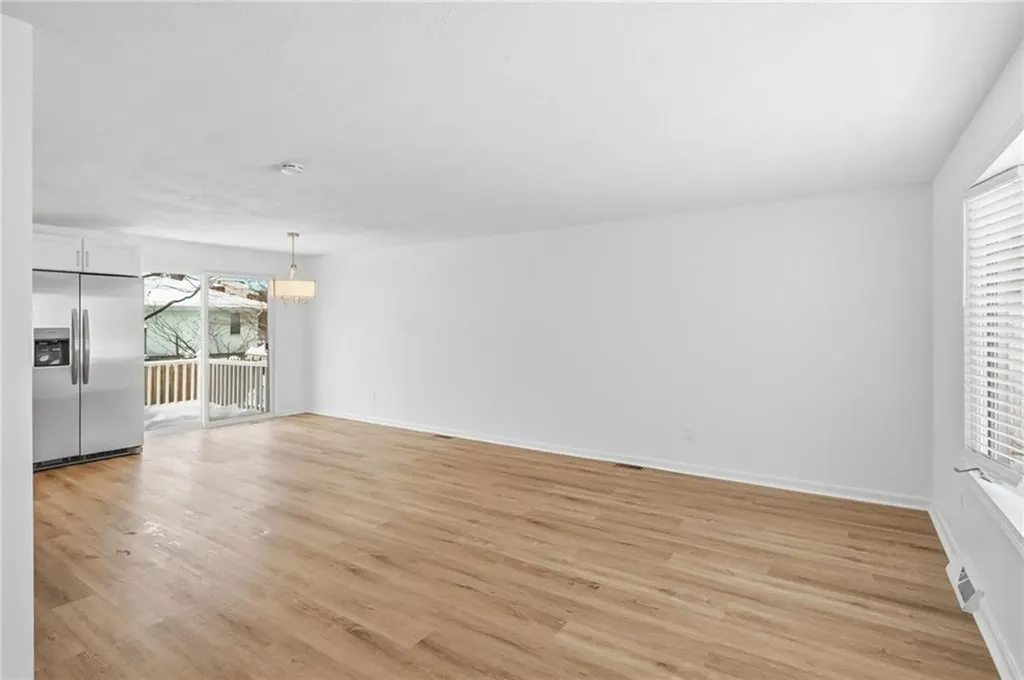 23 Benefit Street Warwick RI 02886