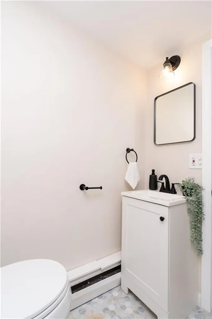 37 Phillip Street Coventry RI 02816