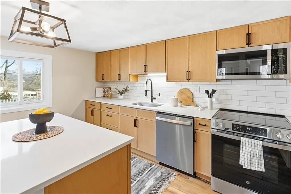 37 Phillip Street Coventry RI 02816