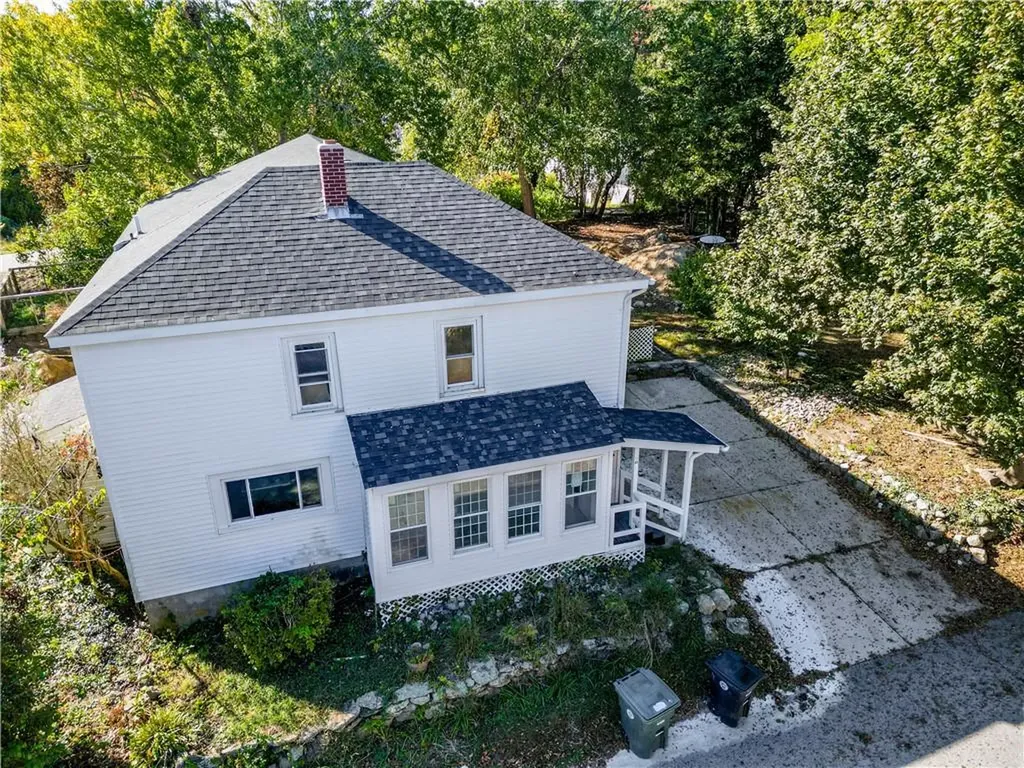 37 Phillip Street Coventry RI 02816