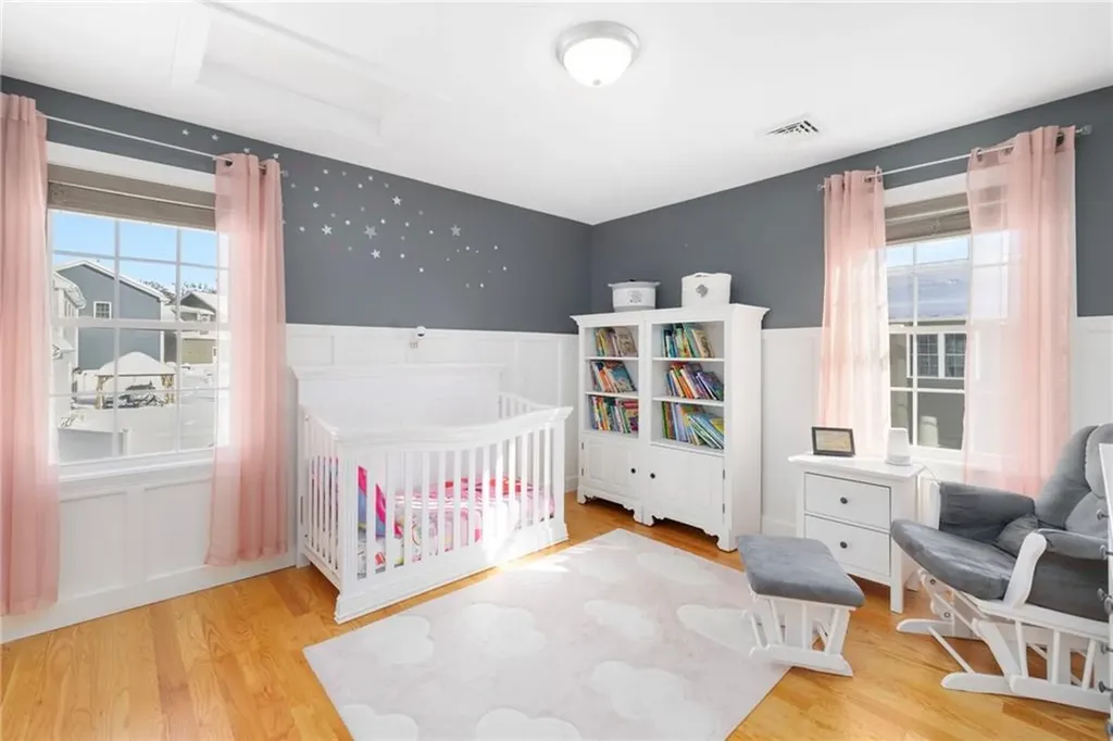 136 Cobble Hill Road Lincoln RI 02865