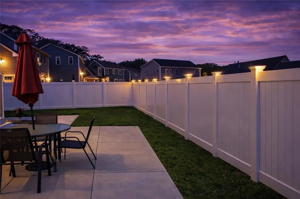 136 Cobble Hill Road Lincoln RI 02865