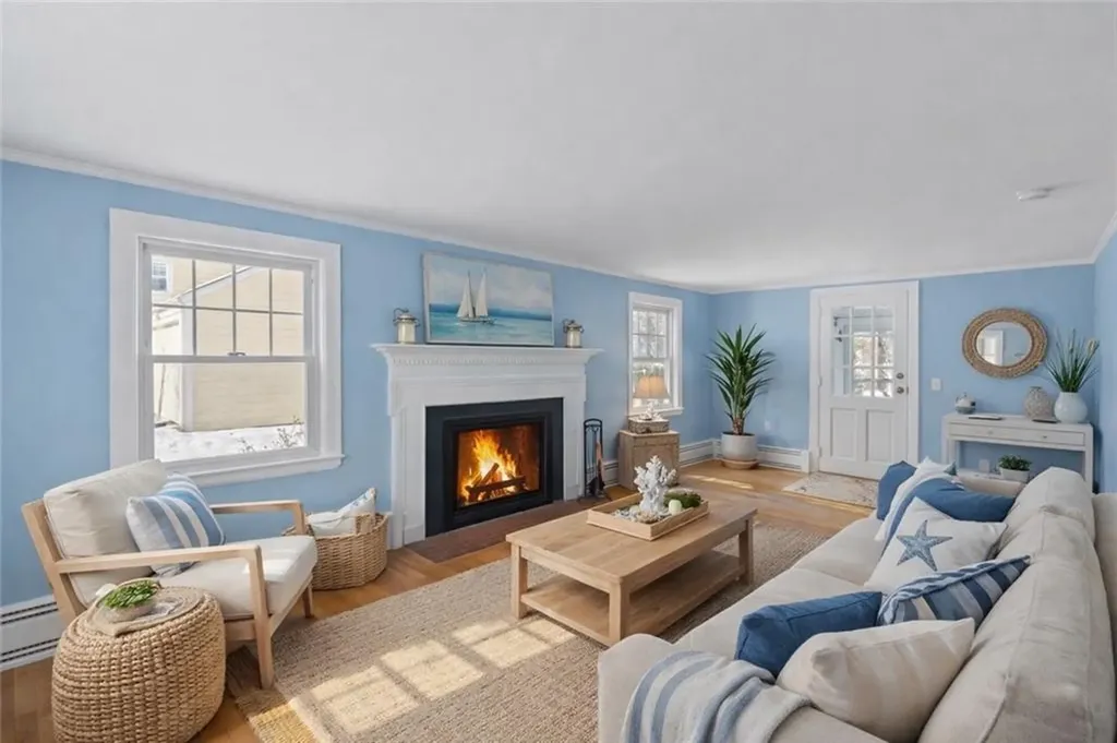 59 Ferry Lane Barrington RI 02806