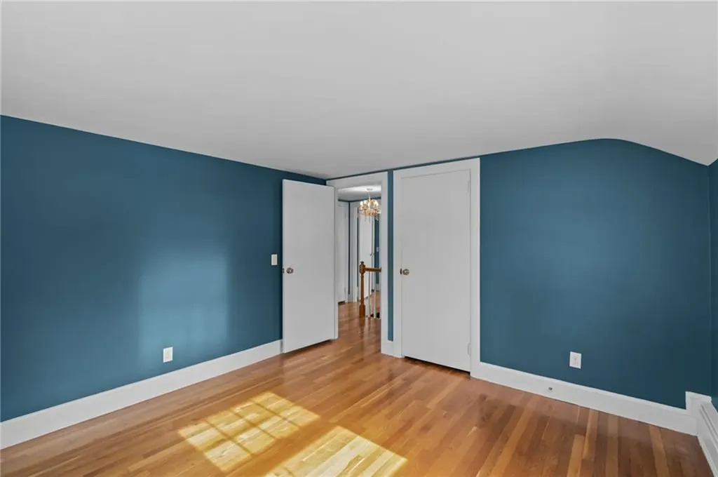 59 Ferry Lane Barrington RI 02806