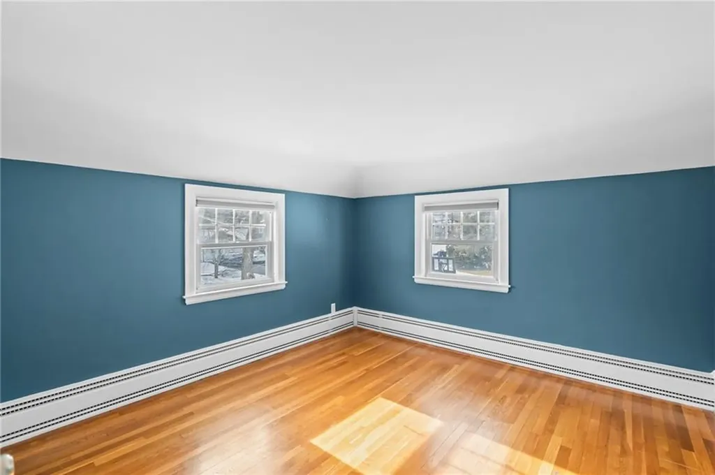 59 Ferry Lane Barrington RI 02806