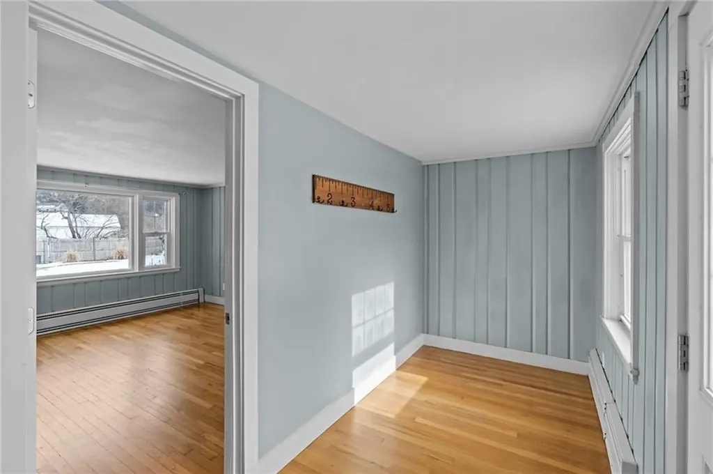 59 Ferry Lane Barrington RI 02806