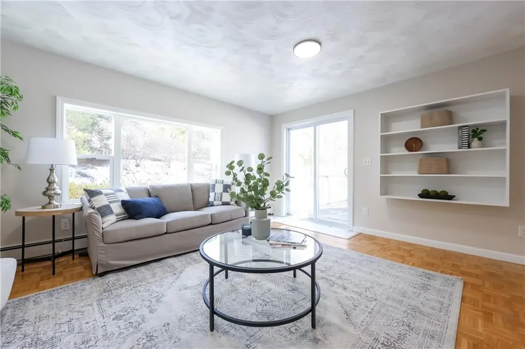 42 Hopkins Avenue Johnston RI 02919